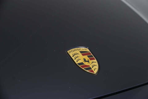 2022 Porsche Cayenne Platinum Edition