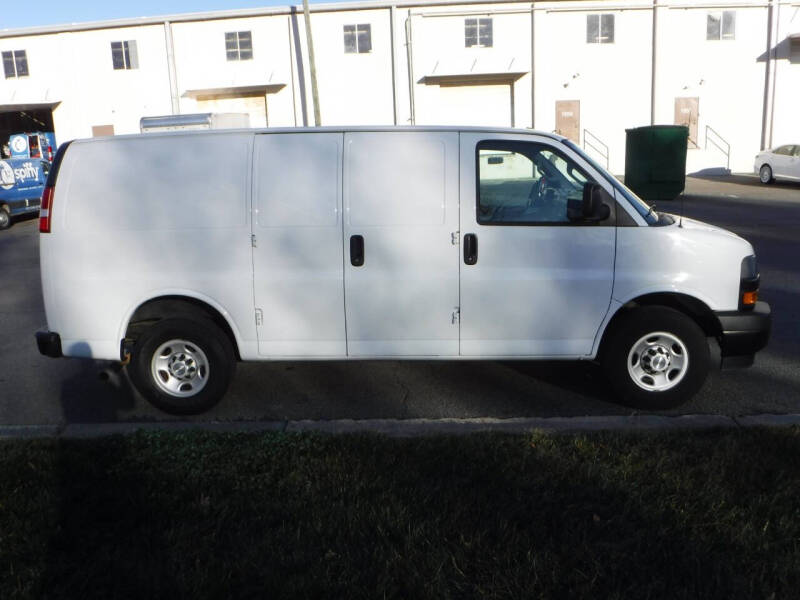 2020 Chevrolet Express 2500