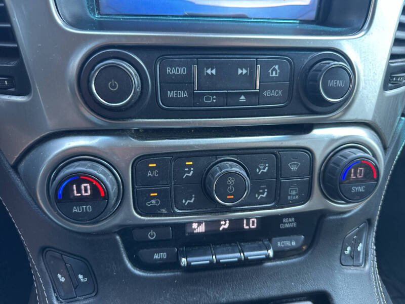 2019 Chevrolet Suburban LT