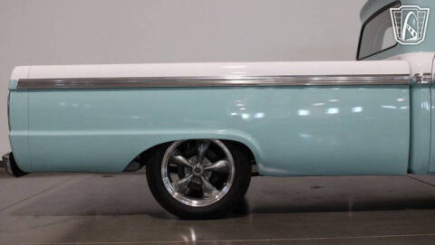 1965 Ford F-100