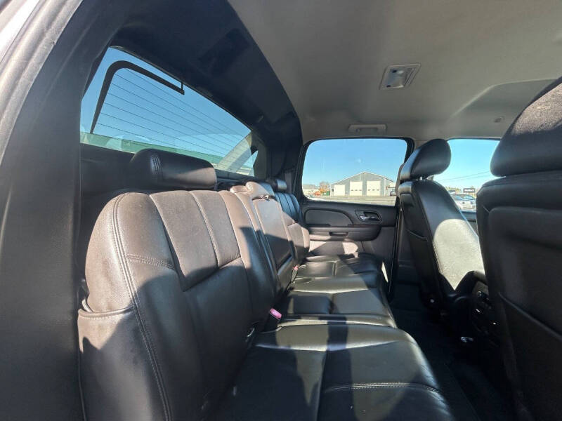 2011 Chevrolet Avalanche LT