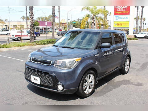 2016 Kia Soul +