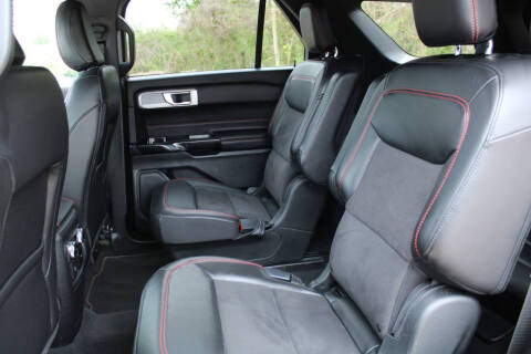 2022 Ford Explorer ST-Line