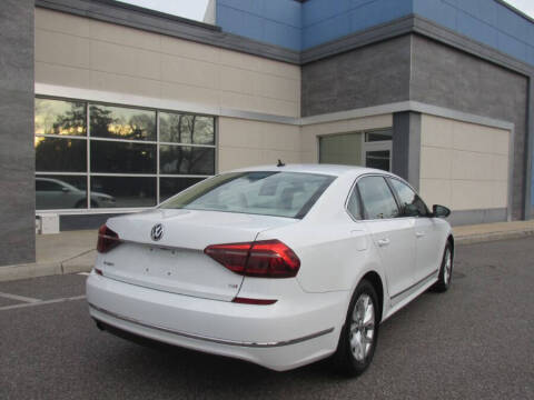 2017 Volkswagen Passat 1.8T S