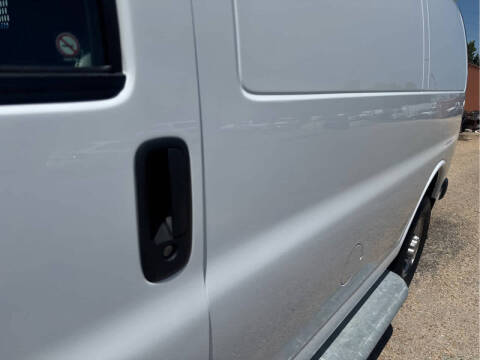 2024 GMC Savana 2500