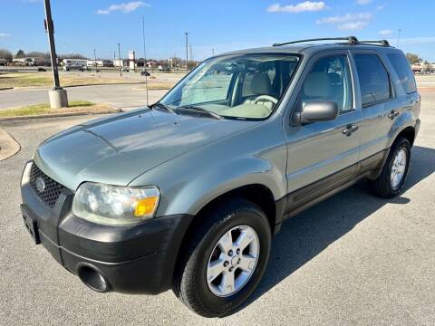 2007 Ford Escape for sale at Bells Auto Sales in Austin TX