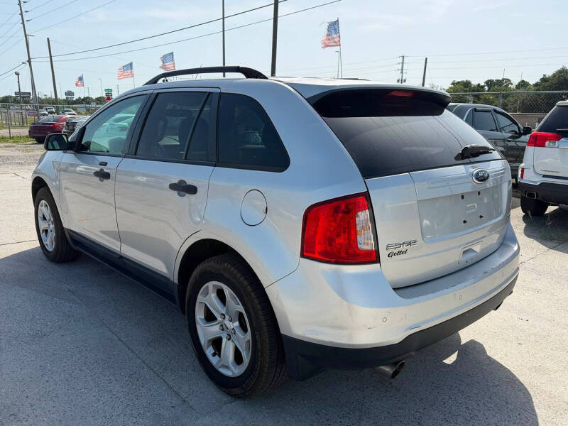 2014 Ford Edge SE