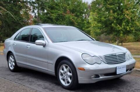 2002 Mercedes-Benz C-Class for sale at CLEAR CHOICE AUTOMOTIVE in Milwaukie OR