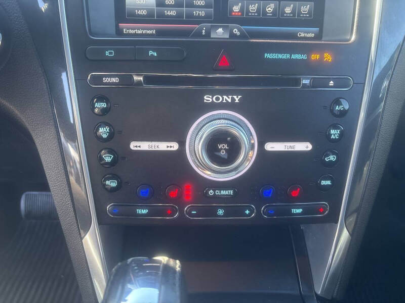 2016 Ford Explorer Sport