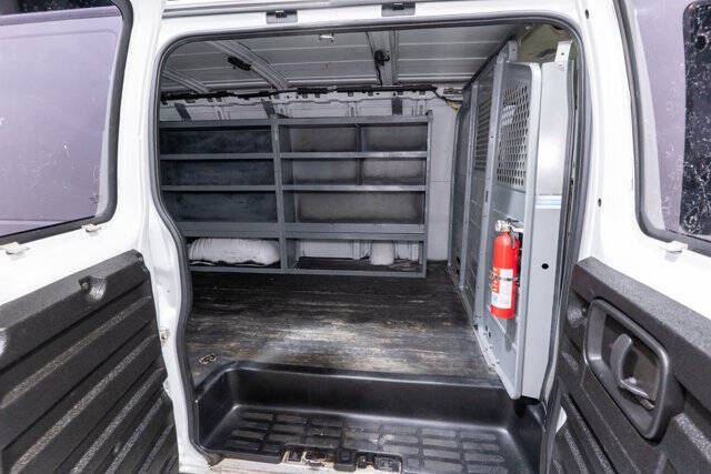 2017 GMC Savana 2500