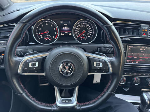 2018 Volkswagen Golf GTI S