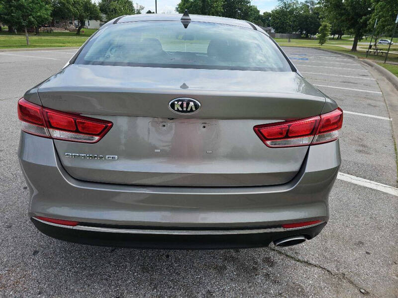 2016 Kia Optima LX