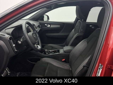 2022 Volvo XC40 Recharge Twin Plus