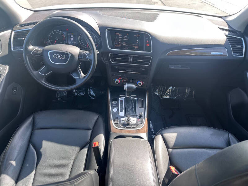 2017 Audi Q5 2.0T quattro Premium