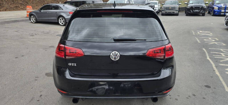 2016 Volkswagen Golf GTI SE