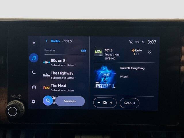 2023 Toyota RAV4 Hybrid Woodland Edition