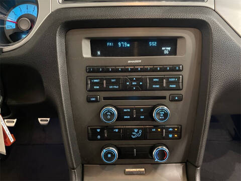 2011 Ford Mustang GT Premium