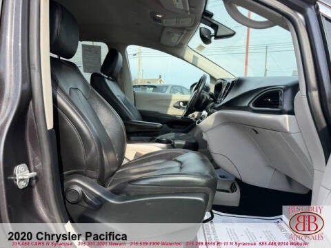 2020 Chrysler Pacifica Touring L