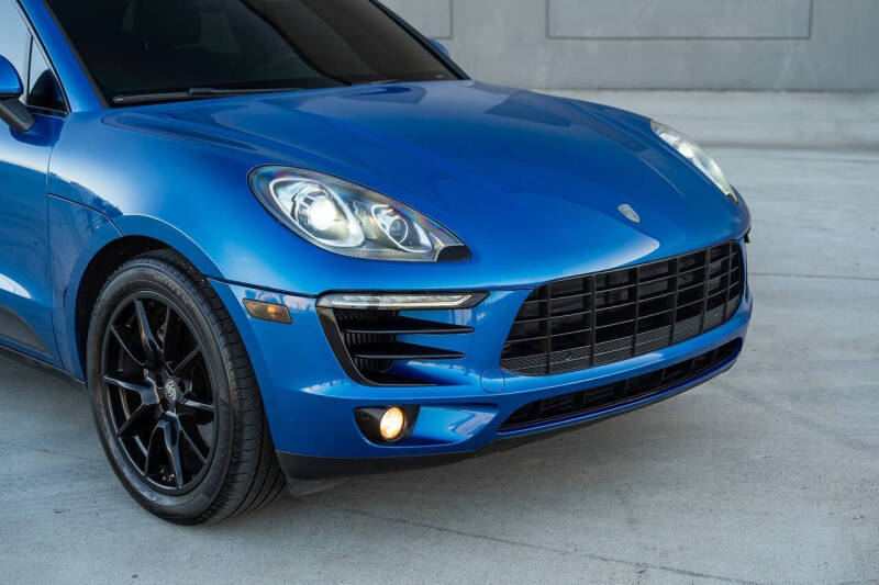 2016 Porsche Macan S