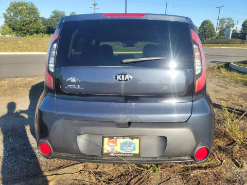 2015 Kia Soul +