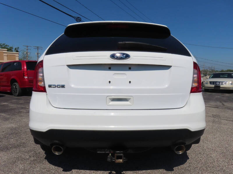 2014 Ford Edge SE