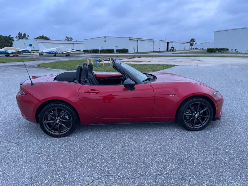 Used 2016 Mazda MX-5 Miata Club with VIN JM1NDAC78G0104867 for sale in Pompano Beach, FL