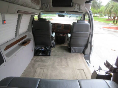 2010 Chevrolet Express LT 3500