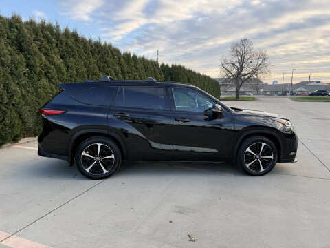 2022 Toyota Highlander XSE