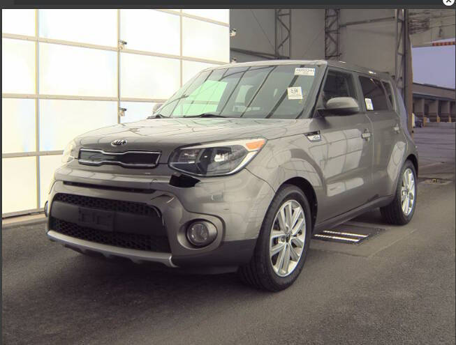2017 Kia Soul +