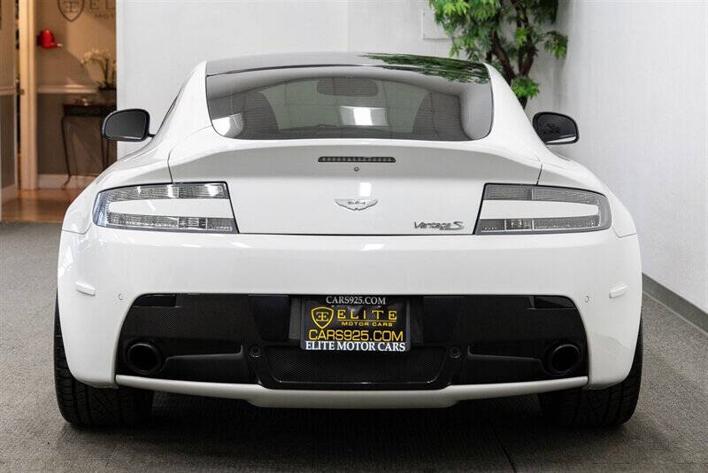 2011 Aston Martin V8 Vantage S