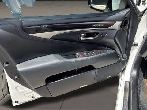 2015 Lexus LS 460