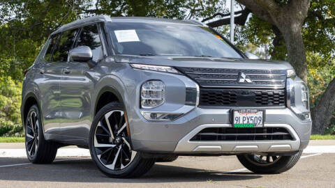 2024 Mitsubishi Outlander SEL