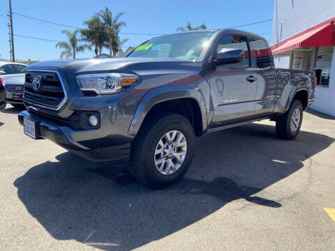 2017 Toyota Tacoma for sale at Auto Max of Ventura in Ventura CA