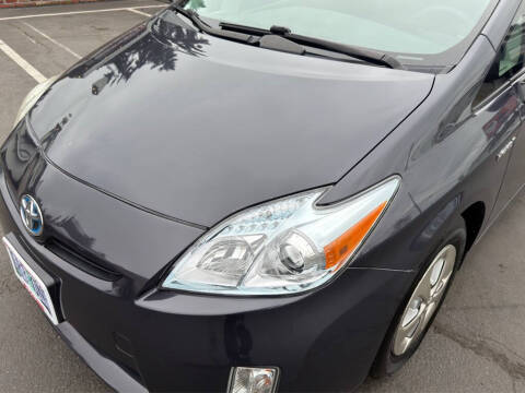 2010 Toyota Prius I