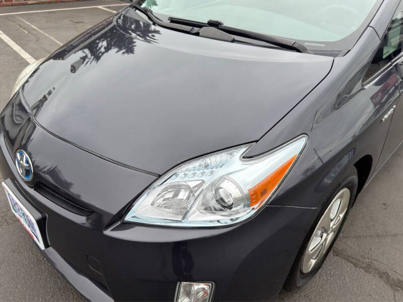 2010 Toyota Prius I