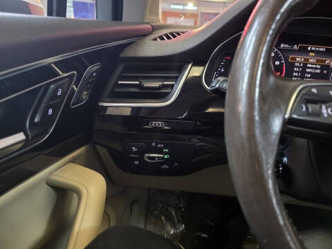 2017 Audi Q7 3.0T quattro Premium Plus