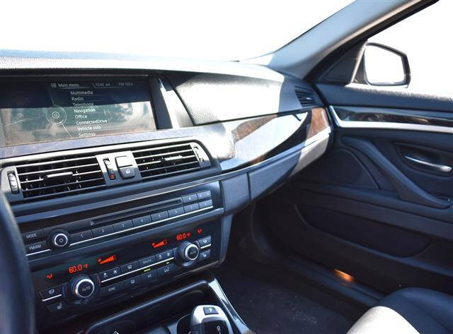 2014 BMW 5 Series 528i