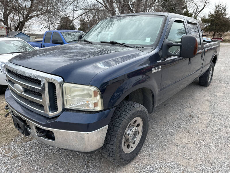 2006 Ford F-250 Super Duty for sale at Car Solutions llc in Augusta KS