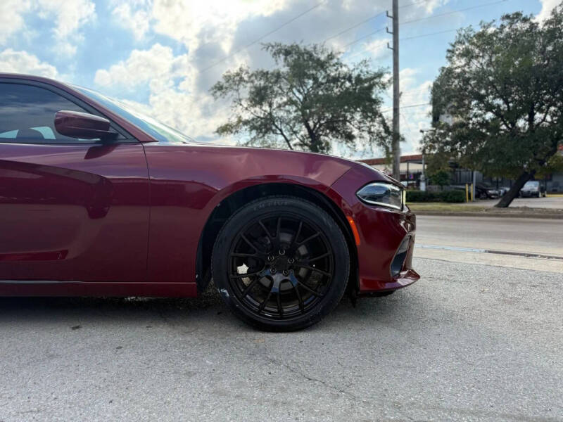 2018 Dodge Charger SXT