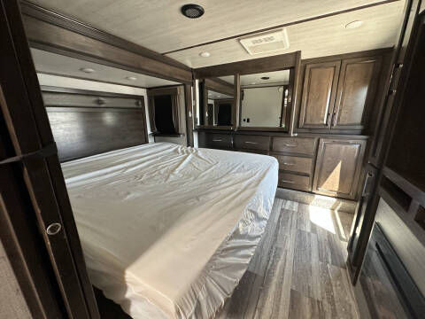 2021 Keystone RV Yukon YK399ML21