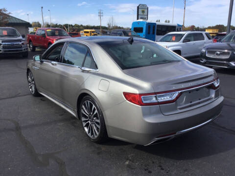 2019 Lincoln Continental Select