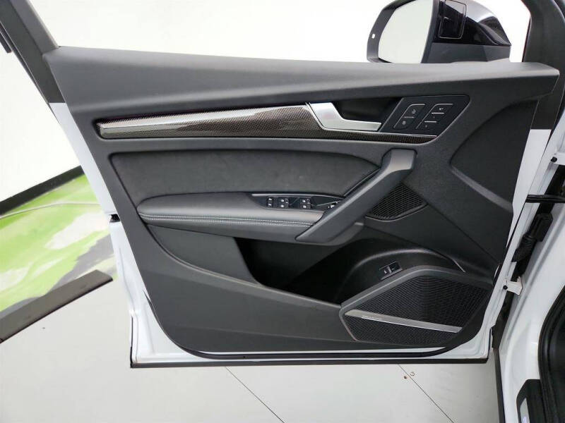 2023 Audi SQ5 3.0T quattro Prestige