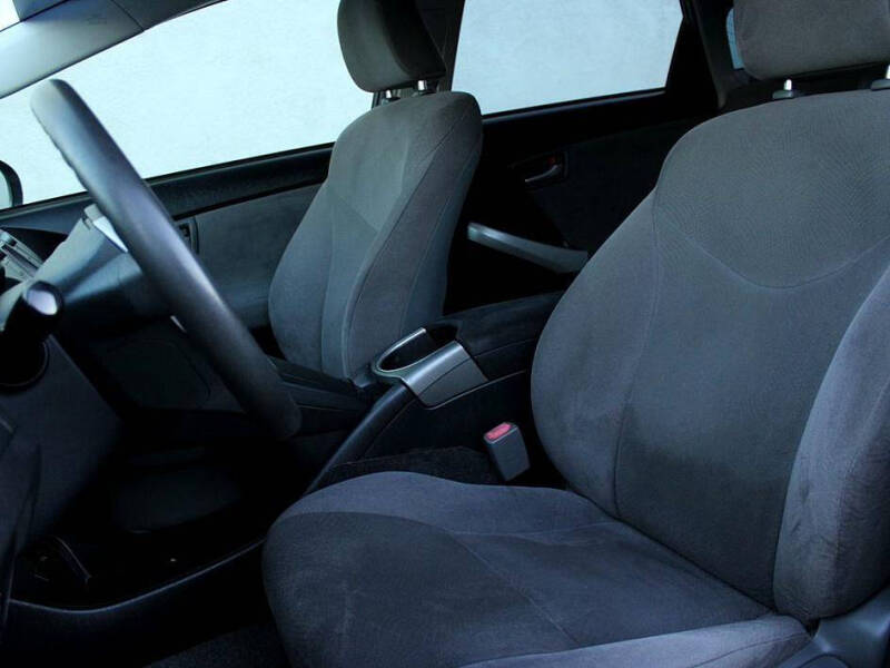 2015 Toyota Prius Three