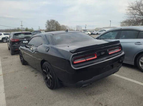 2016 Dodge Challenger 392 HEMI Scat Pack Shaker