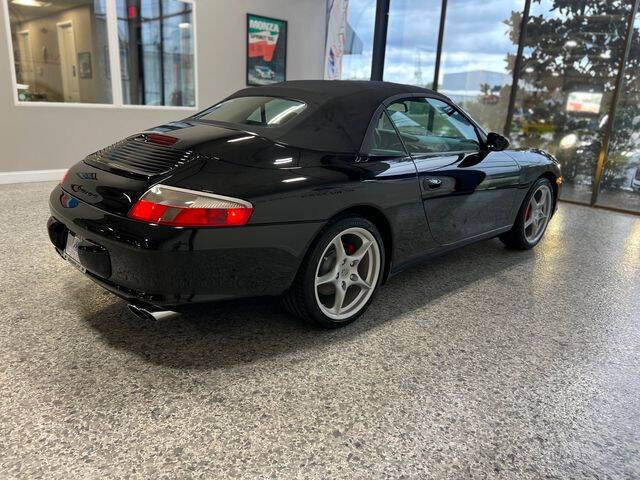 2004 Porsche 911 Carrera