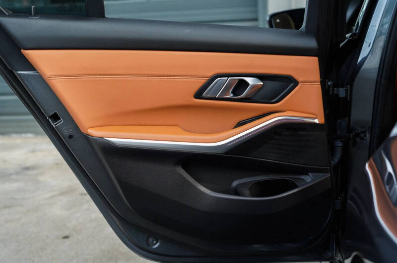 2021 BMW 3 Series 330i