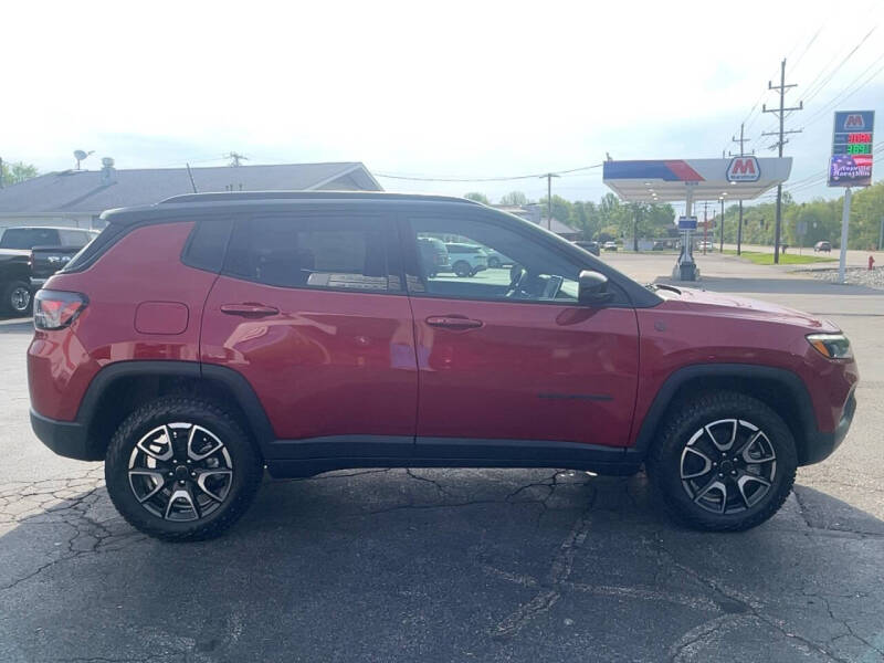 2025 Jeep Compass Trailhawk
