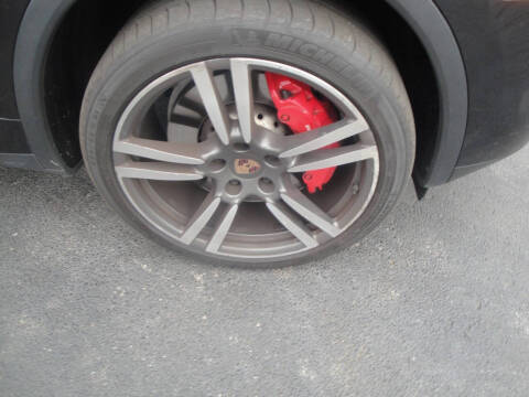 2017 Porsche Cayenne Turbo