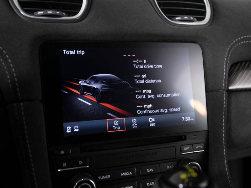 2023 Porsche 718 Cayman GT4 RS