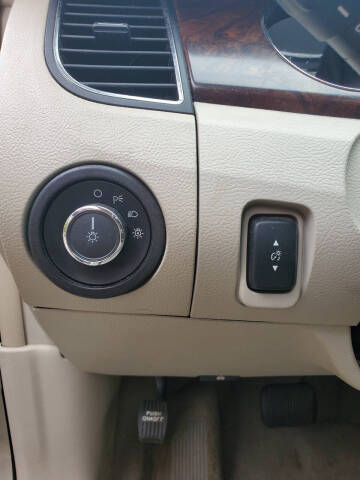 2011 Ford Taurus SEL